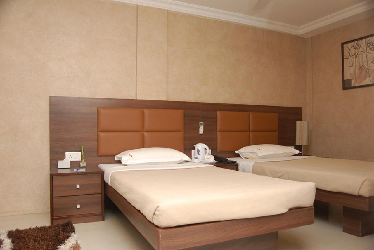 Haredia Hotel Bombaj Zewnętrze zdjęcie